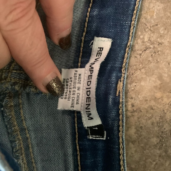 REVAMPED Size 1 Stressed Jeans - Picture 2 of 5